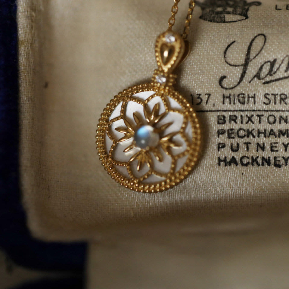 Olivenorma Natural Moonstone Floral Pendant Necklace - image 5