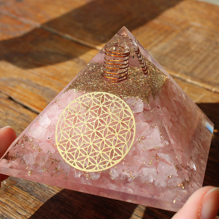 Olivenorma Clear Crystal With Rose Quartz Orgone Pyramid - Clear Crystal&Rose Quartz - YES PLEASE $8 - image 0