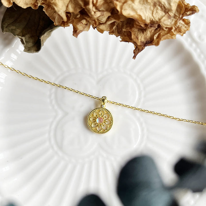 Olivenorma Moonstone Flower Round Pendant Necklace - image 2