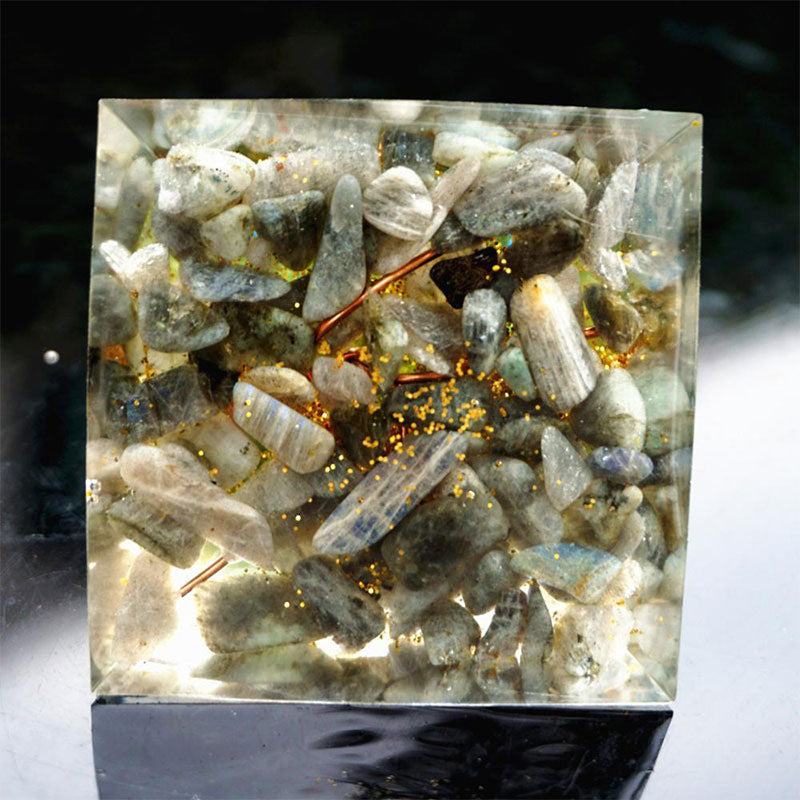 Olivenorma Tree of Life Peridot With Grey Moon Stone Orgone Pyramid - image 4