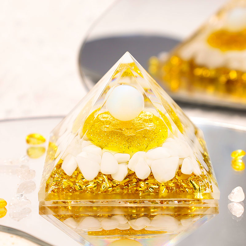 Olivenorma White Jade Metatron's Cube Symbol Orgone Pyramid - YES PLEASE $8 - image 0