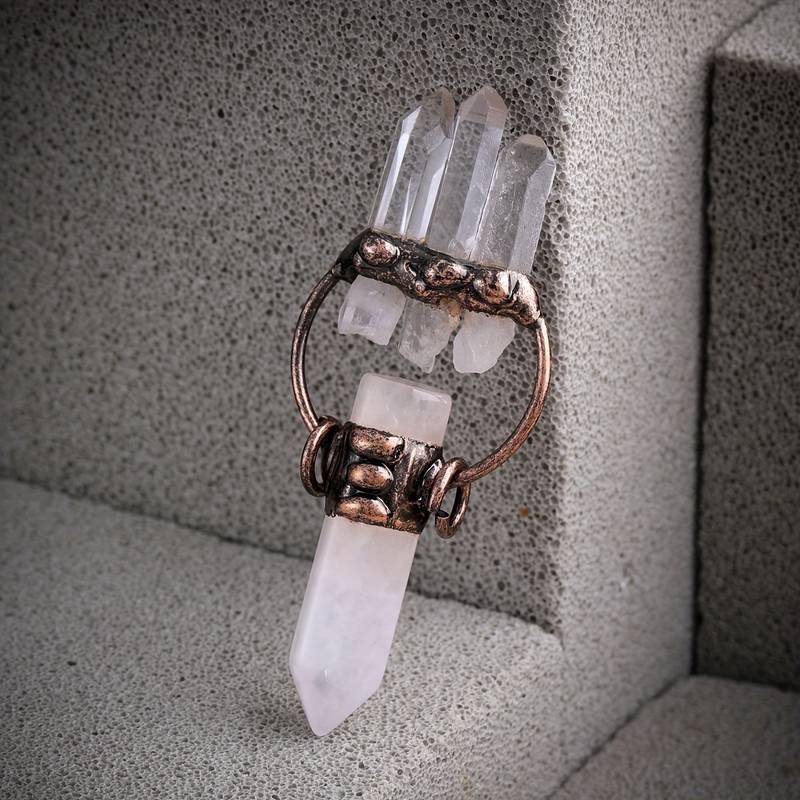 Olivenorma Irregular Clear Quartz Hexagonal Pillar Gemstone Necklace - image 6