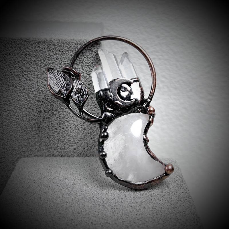 Olivenorma Clear Crystal Moon Plant Shape Pendant Gemstone Necklace - image 6