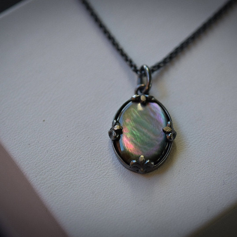 Olivenorma Vintage Oval Cat's Eye Stone Mirror Necklace - image 4