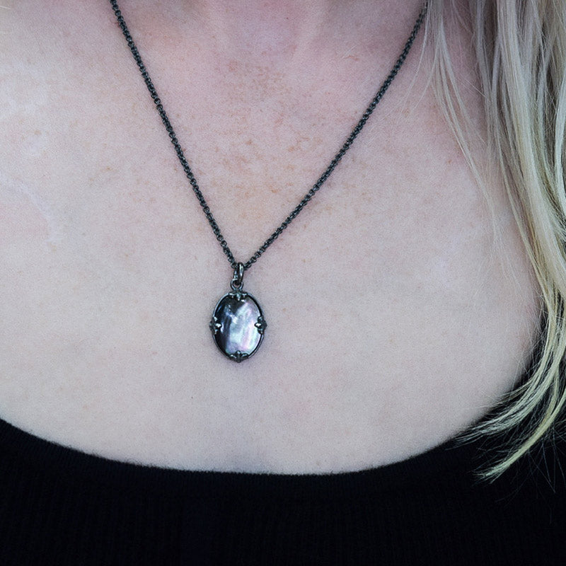 Olivenorma Vintage Oval Cat's Eye Stone Mirror Necklace - image 1