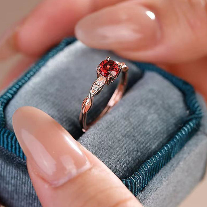 Olivenorma Tianti Vine Four Claw Garnet Ring - Garnet - image 0
