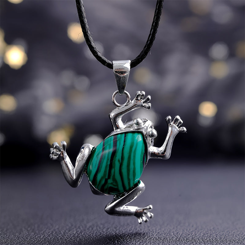 Olivenorma Natural Crystal Frog Meditation Necklace - Malachite - image 5