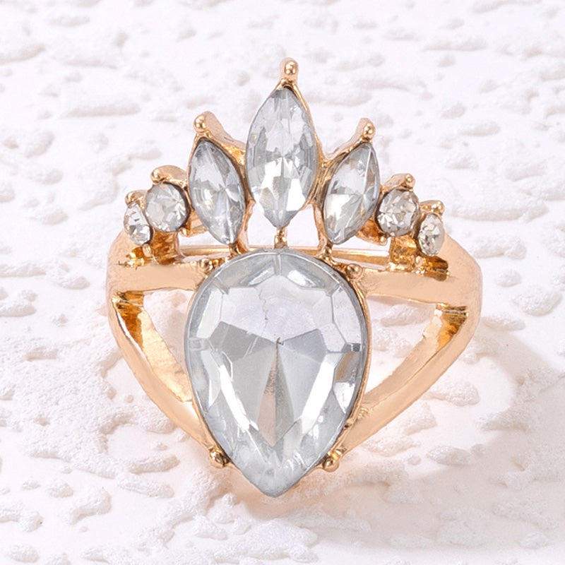 Olivenorma "Natural Beauty" - Elegant Crown Set Zirconia Premium Ring - Zirconia - image 0