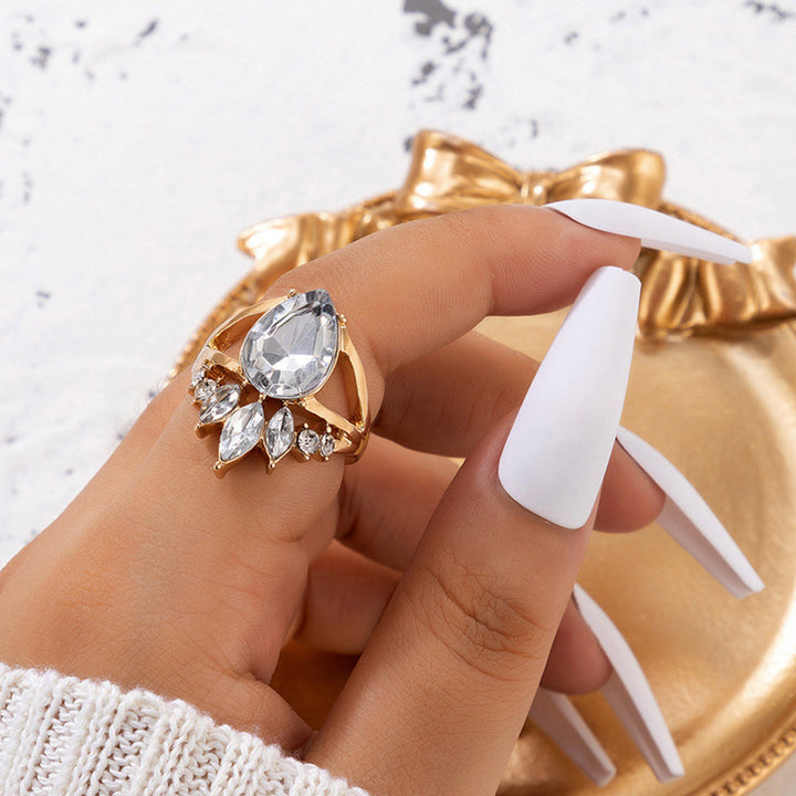 Olivenorma "Natural Beauty" - Elegant Crown Set Zirconia Premium Ring - image 1