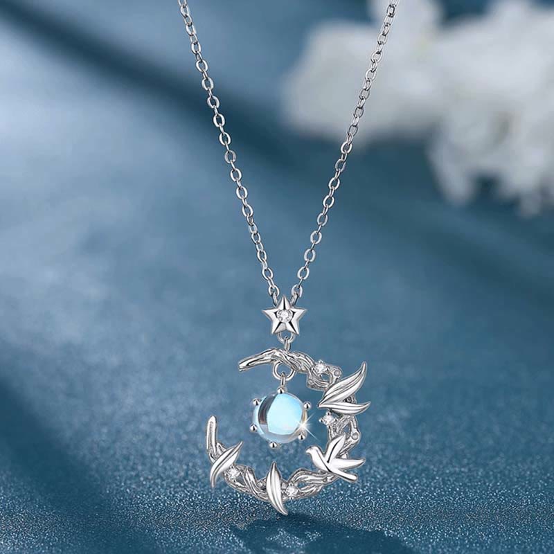 Olivenorma "Blue Eucalyptus and Birds" - Moonstone Necklace - Moonstone - image 0