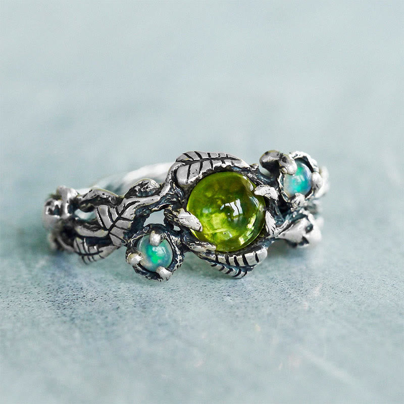 Olivenorma "Angie" - Opal and Peridot Ring - 11 - image 0