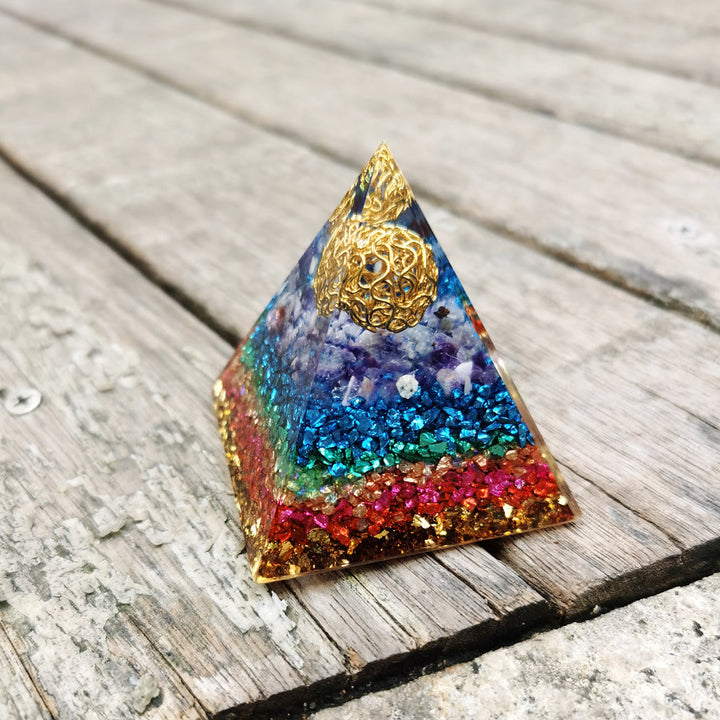 Olivenorma Amethyst Flower of Life Orgone Pyramid - 6cm*6cm - image 0
