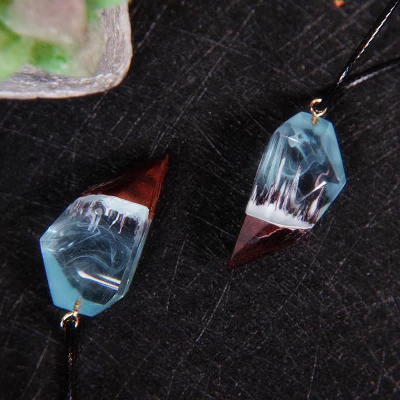 Olivenorma Heart Shape Resin Wood Pendant Necklace Set - image 2