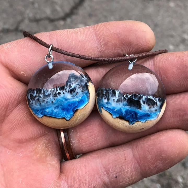 Olivenorma Waterfall Resin Wood Luminous Pendant Necklace - image 1