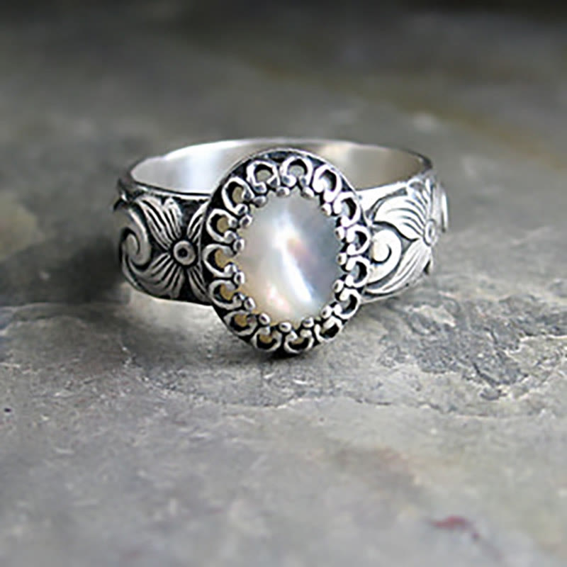 Olivenorma Mother of Pearl Ring - White Dogwood - 13 - image 0