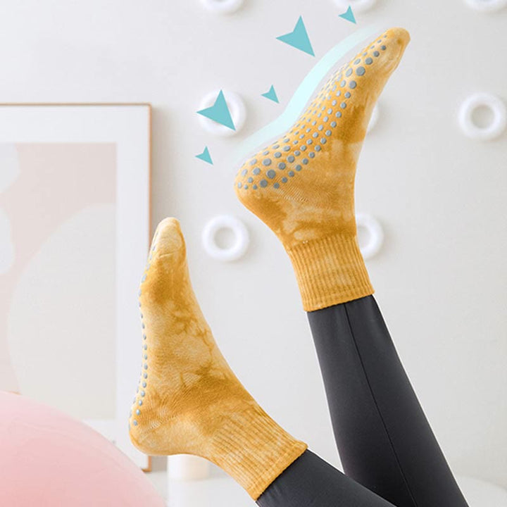 Olivenorma Tie-Dye Grip Workout Non-Slip Pilates Barre Training Socks with Breathable Cotton Stretch Fit Yoga Crew Socks - image 3