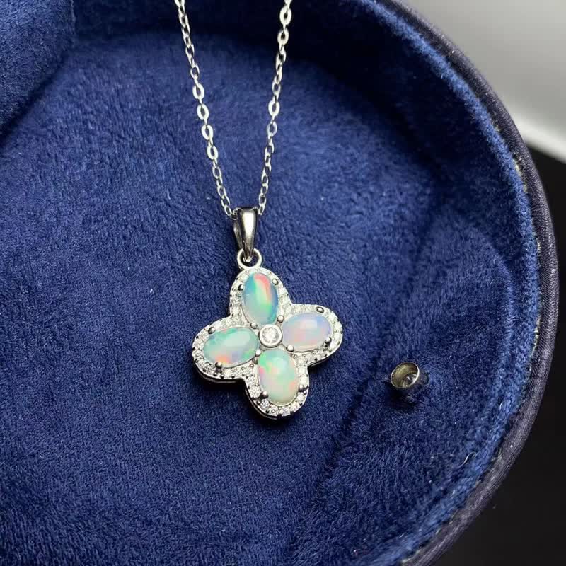 Olivenorma Natural Opal Four-leaf Clover Pendant Necklace - Opal - image 0