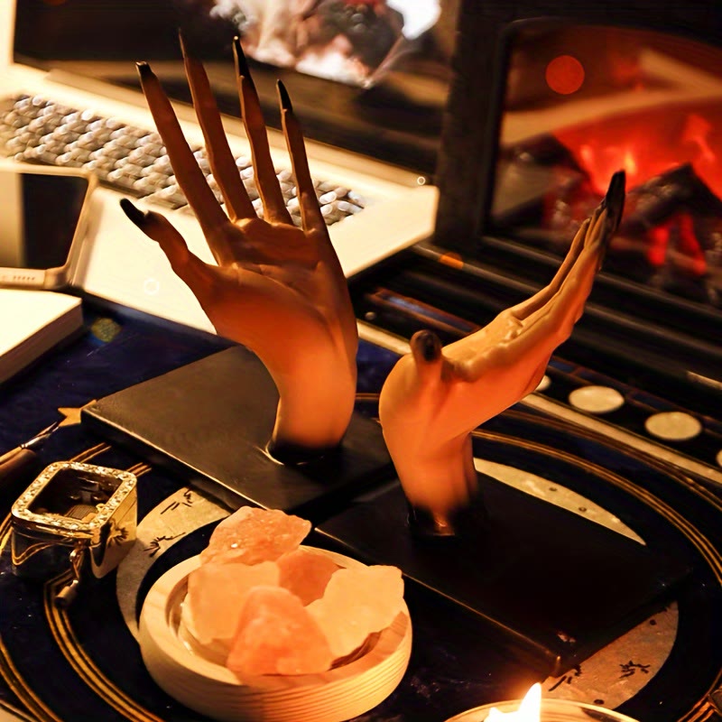 Olivenorma Lifelike Witch Hands Bookstand Bookend Ornament - image 2