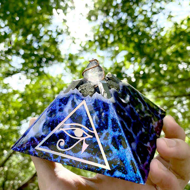 Olivenorma Eye of Horus Crystal Energy Spire Orgone Pyramid - 9*5cm - image 0