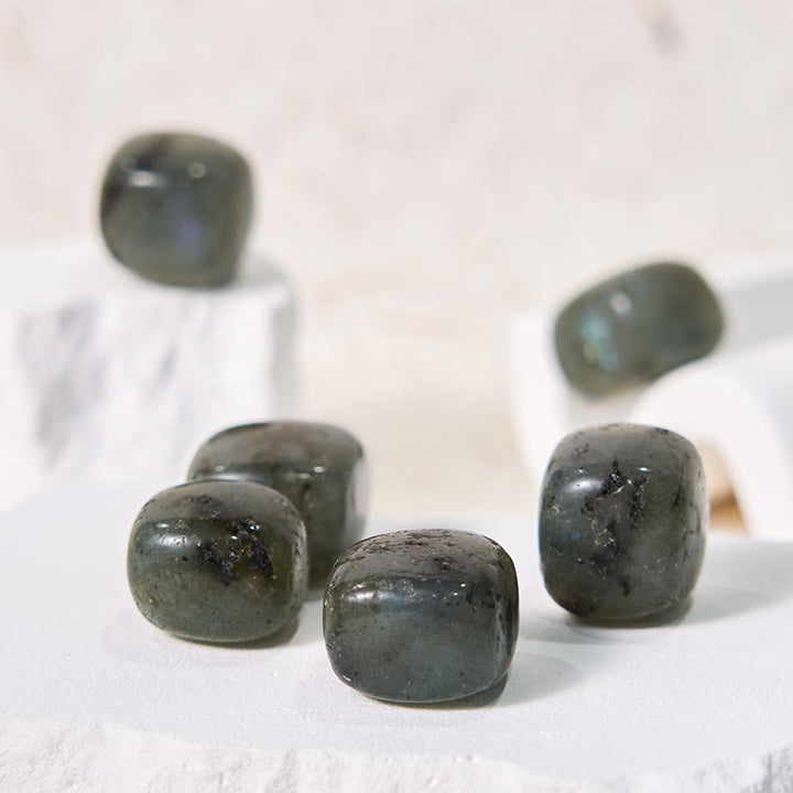 Olivenorma Natural Polished Labradorite Tumbled Stone - image 4