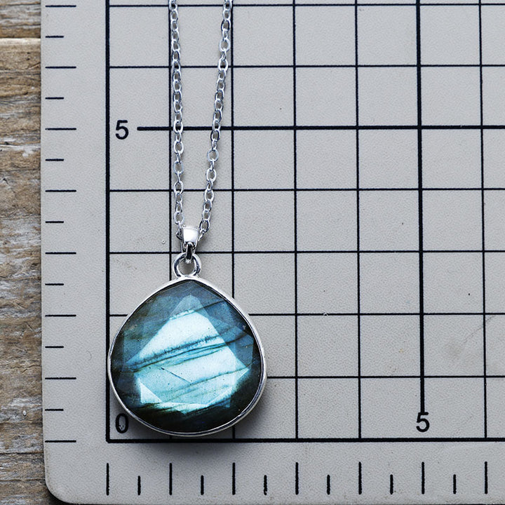 Olivenorma Labradorite Drop Cut Pendant Necklace - image 4