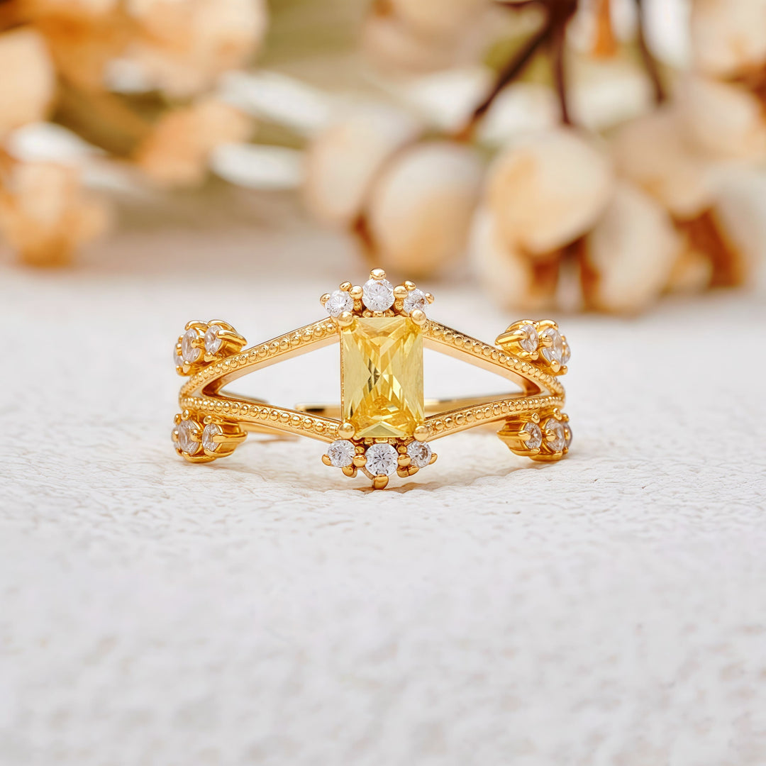Olivenorma Exquisite Vintage Baguette Cut Citrine Ring - Citrine - image 0