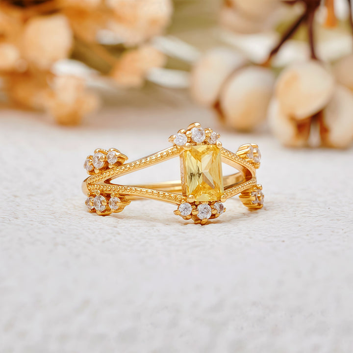 Olivenorma Exquisite Vintage Baguette Cut Citrine Ring - image 5