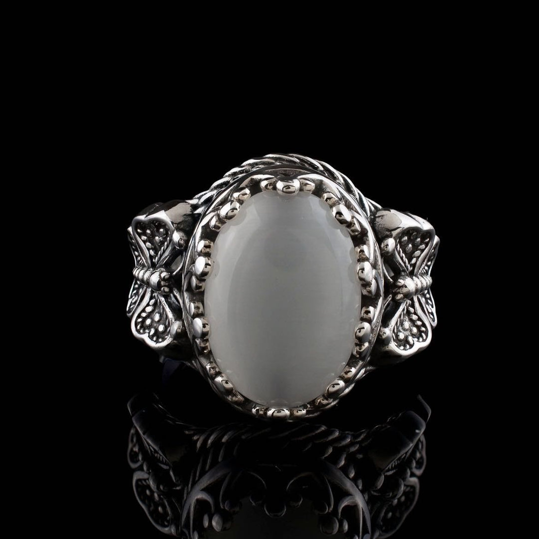 Olivenorma Vintage Oval Cut White Cat's Eye Stone Ring - image 3