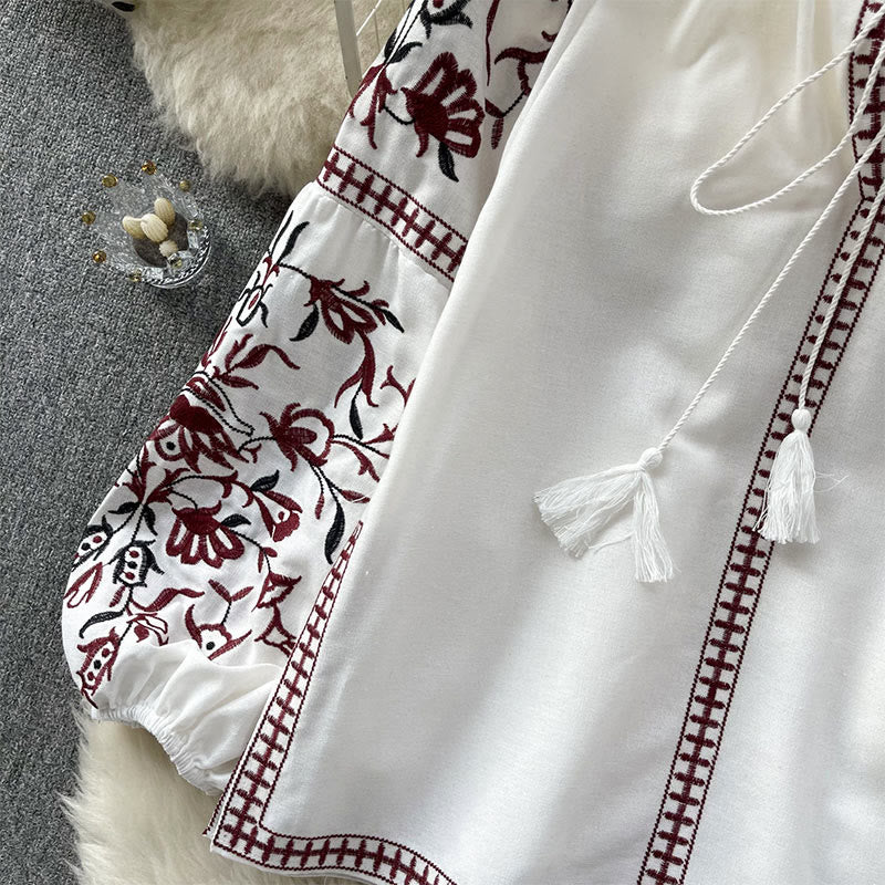 Olivenorma Vintage Floral Embroidery Lantern Sleeve Women's Shirt - image 3