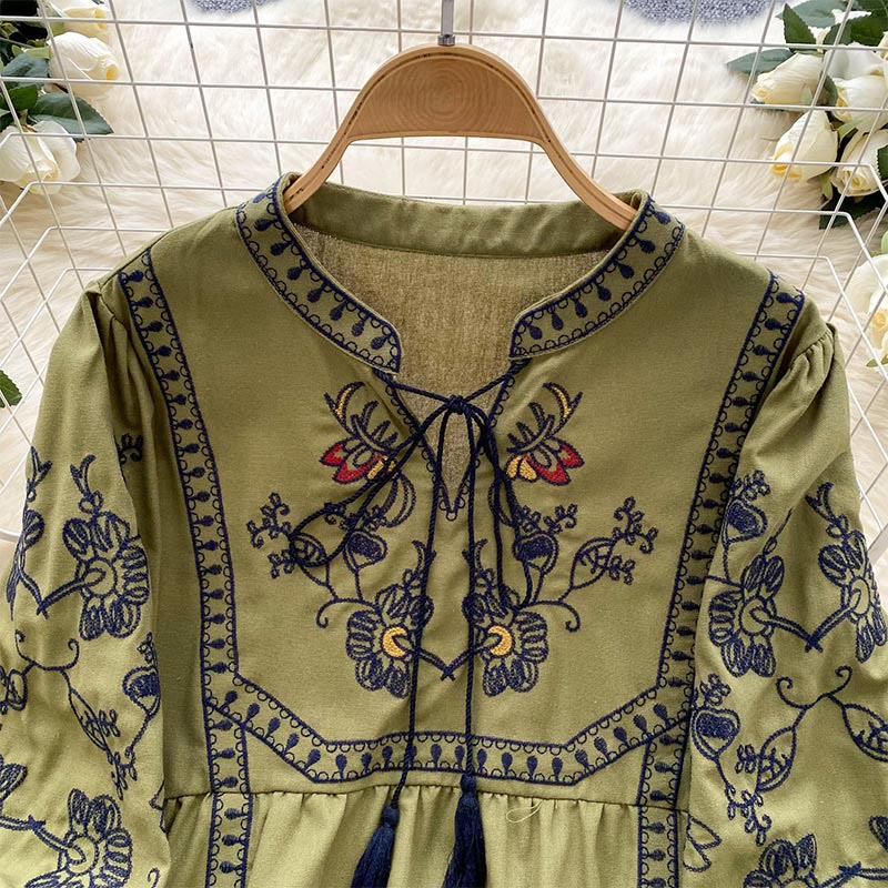 Olivenorma Boho Holiday Embroidery Lantern Sleeve Women's Shirt - image 1