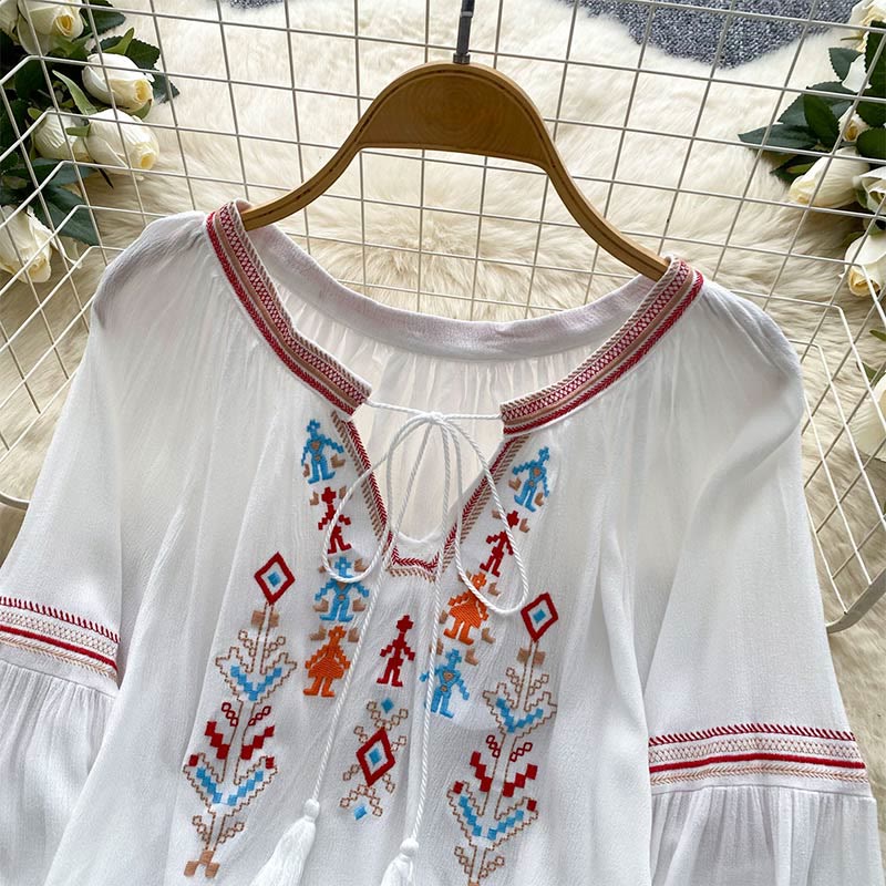 Olivenorma Indian Style Embroidery Lantern Sleeve Women's Shirt - image 1