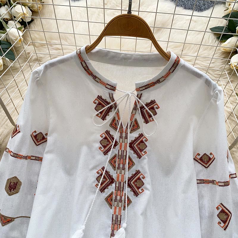 Olivenorma Ethnic Style Embroidery Lantern Sleeve Women's Shirt - image 2
