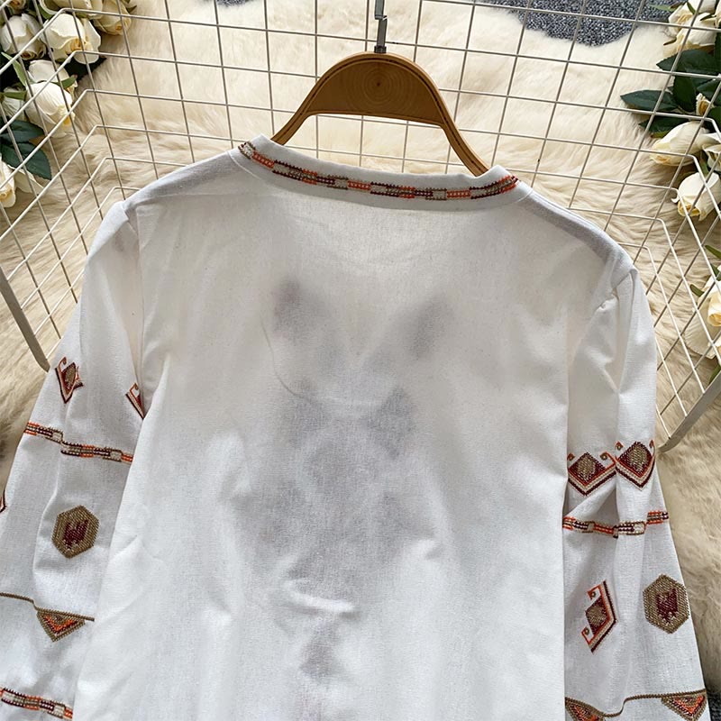 Olivenorma Ethnic Style Embroidery Lantern Sleeve Women's Shirt - image 3