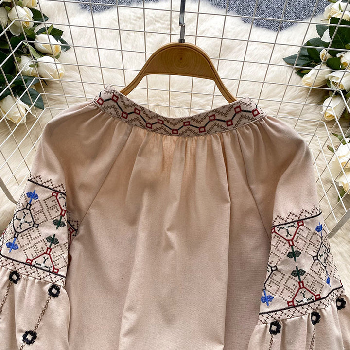 Olivenorma Vintage Flowers Embroidery Lantern Sleeve Women's Shirt - image 7