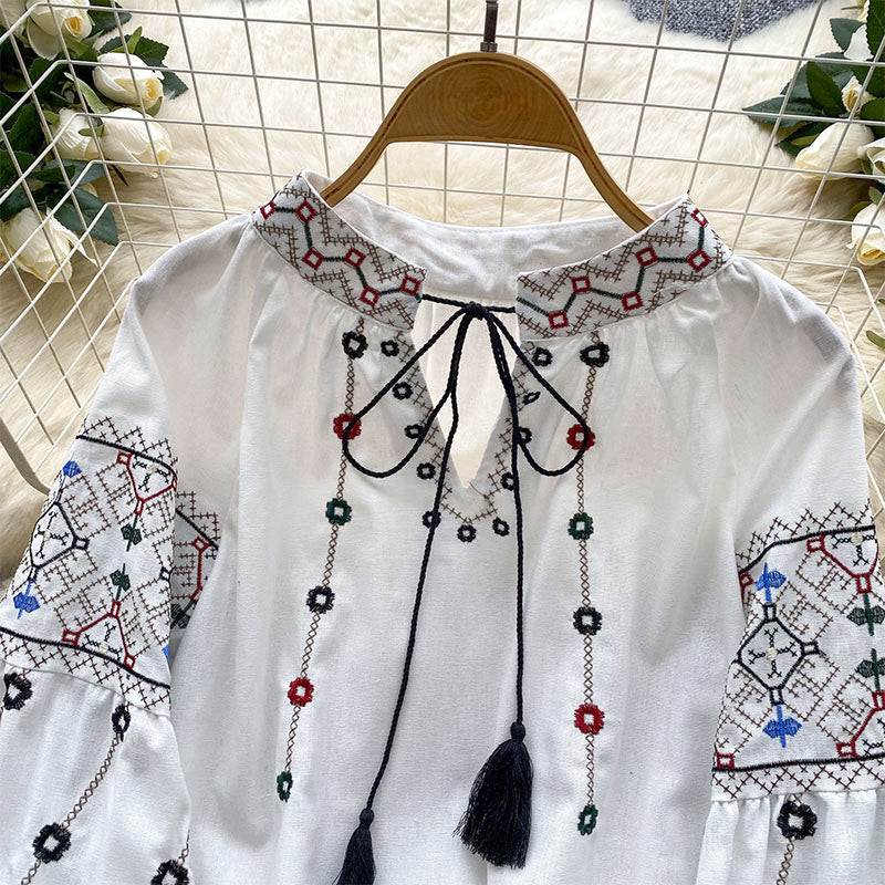 Olivenorma Vintage Flowers Embroidery Lantern Sleeve Women's Shirt - image 11