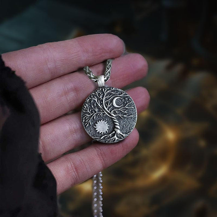 Olivenorma Yggdrasil's Oath Necklace - image 1