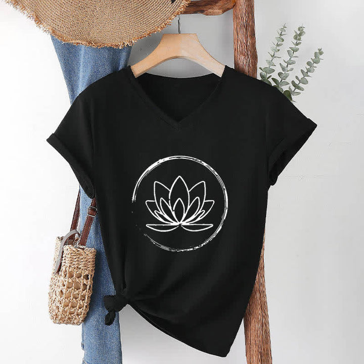 Olivenorma Boho Lotus Flower Loose V-Neck T-Shirt - Black - 2XL - image 12