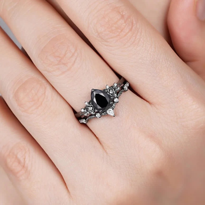 Olivenorma The Guardian's Crown Garnet & Obsidian Ring - image 10