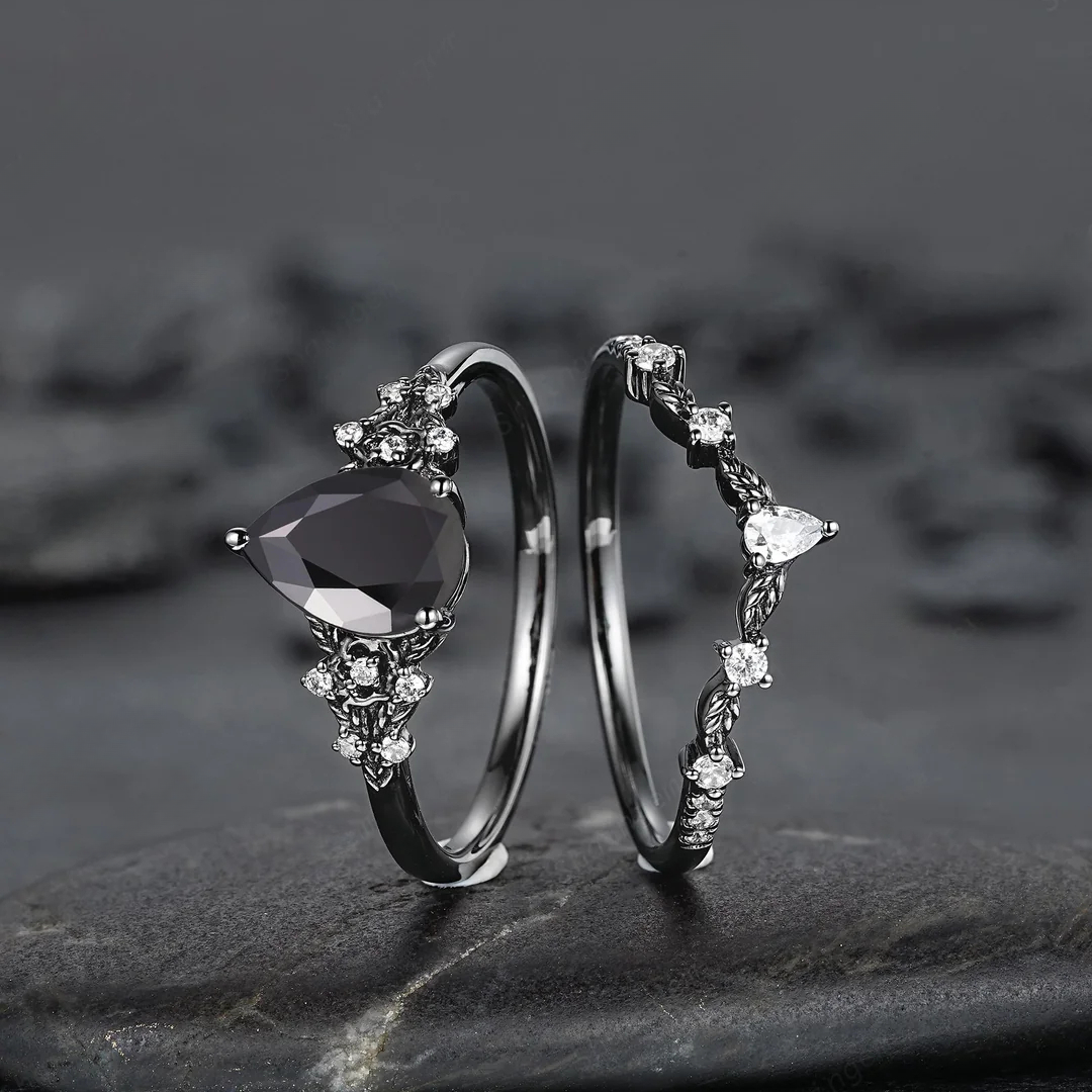 Olivenorma The Guardian's Crown Garnet & Obsidian Ring - image 13