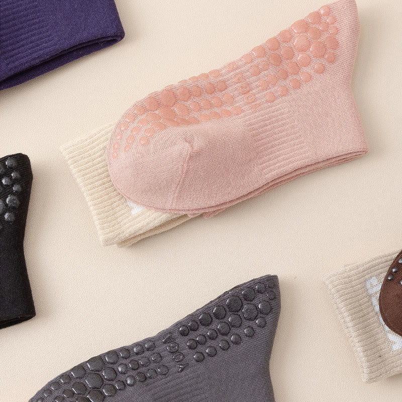 Olivenorma Cushion Grip Crew Yoga Socks Non-Slip Pilates Barre Comfort Training Socks - image 13