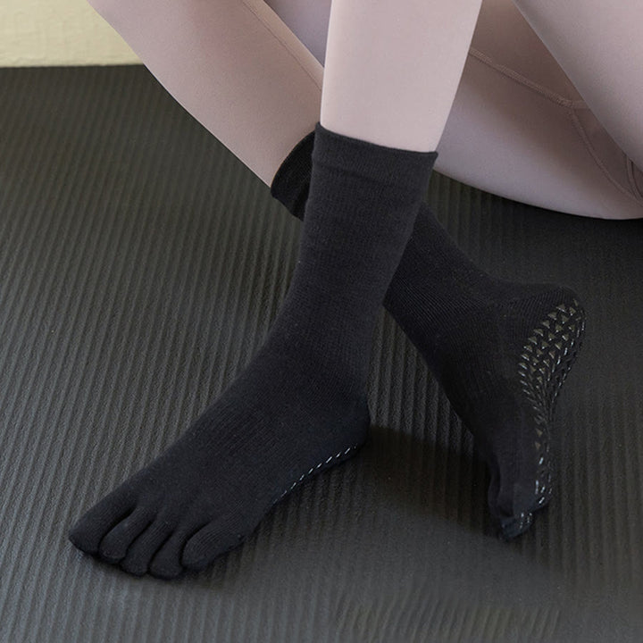 Olivenorma Mid-Calf Five-Toe Cotton Breathable Anti-Slip Comfort Training Grip Women's Yoga Socks - Black - 10 Pairs - image 10