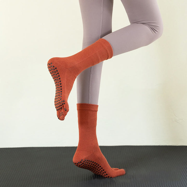 Olivenorma Mid-Calf Five-Toe Cotton Breathable Anti-Slip Comfort Training Grip Women's Yoga Socks - image 2