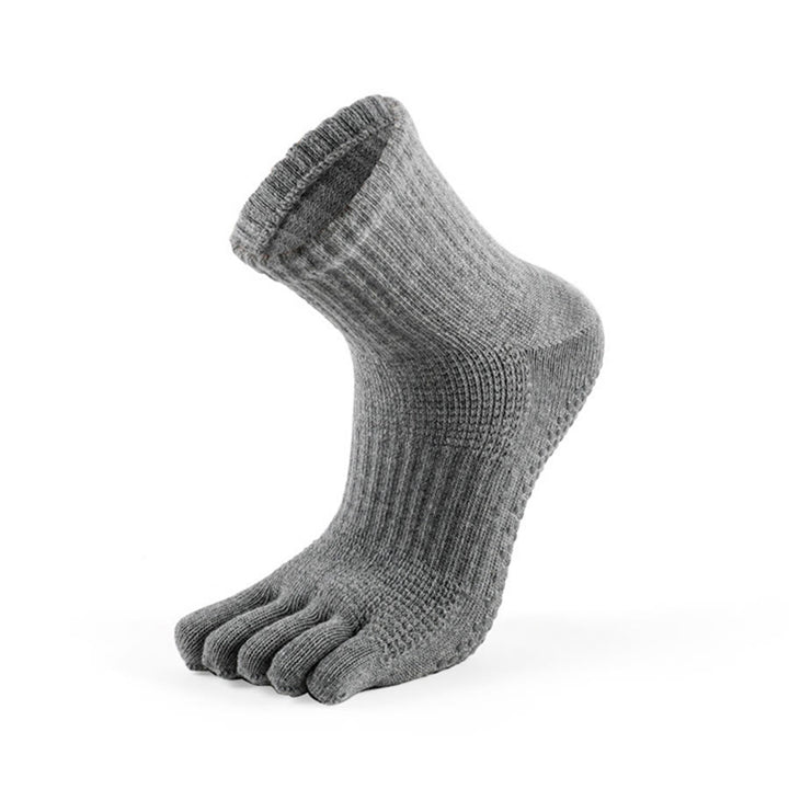 Olivenorma Low-Cut Five-Toe Breathable Non-Slip Athletic Training Comfort Men's Yoga Socks - image 1