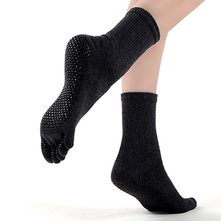 Olivenorma Cotton Blend Five-Toe Breathable Anti-Odor Non-Slip Performance Men's Yoga Socks - image 5