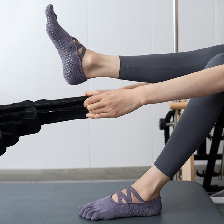 Olivenorma Five Toe Silicone Grips Non Slip Shock Absorption Snug Fit All Scene Indoor Activity Women's Yoga Socks - image 18