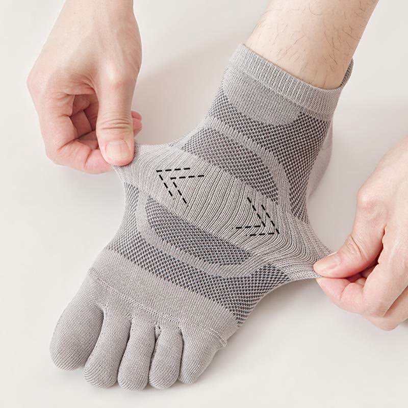 Olivenorma Five Toe Yoga Socks Polyester Men's Yoga Socks - image 1