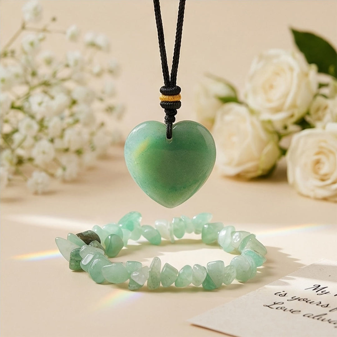 Olivenorma Crystal Chip Heart‑Pendant Design Love Symbol Bracelet - Green Aventurine - image 17