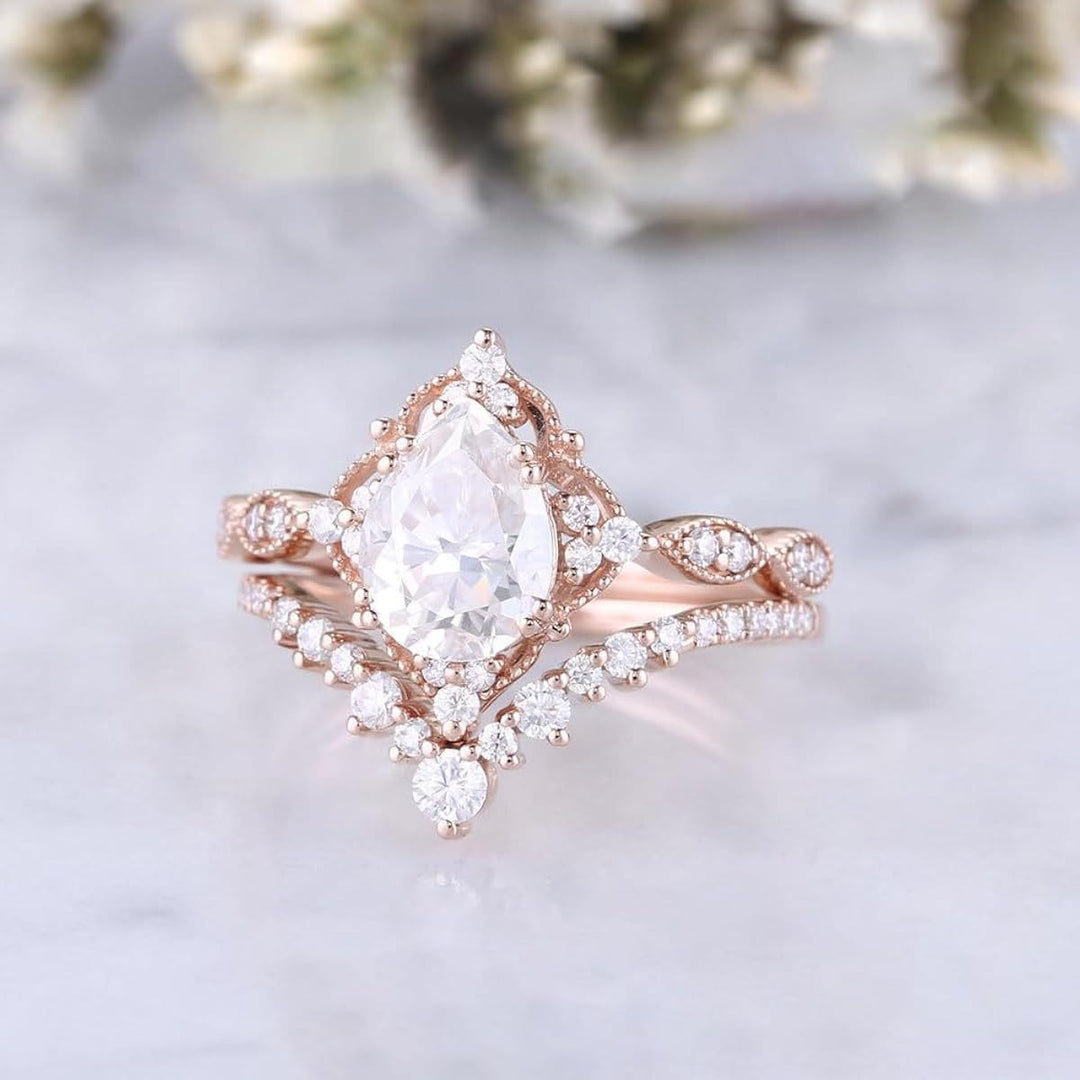 FREE Today: A Crown Designed for a Queen Oval Diamond 2Pcs Ring Set - Rose Golden - US 10 - image 6