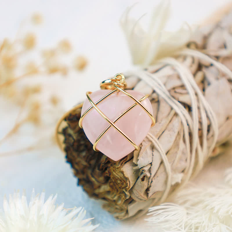 Olivenorma Rose Quartz Heart Shape Gemstone Necklace - image 3