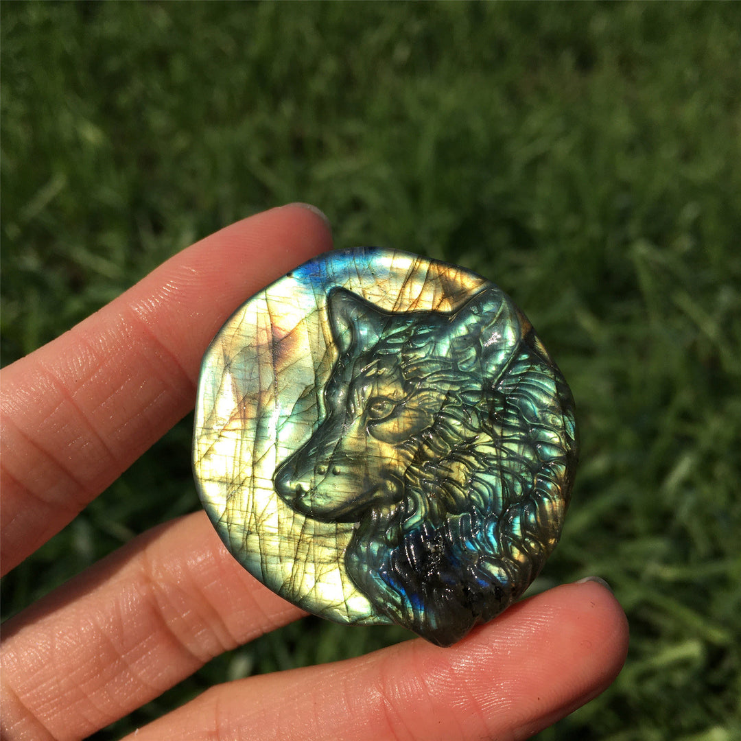 Olivenorma Natural Labradorite Wlof Totem Gemstone Decoration - image 2